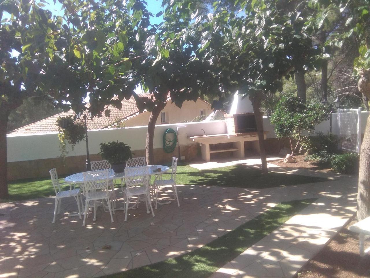 Villa Garden Тарагона Екстериор снимка