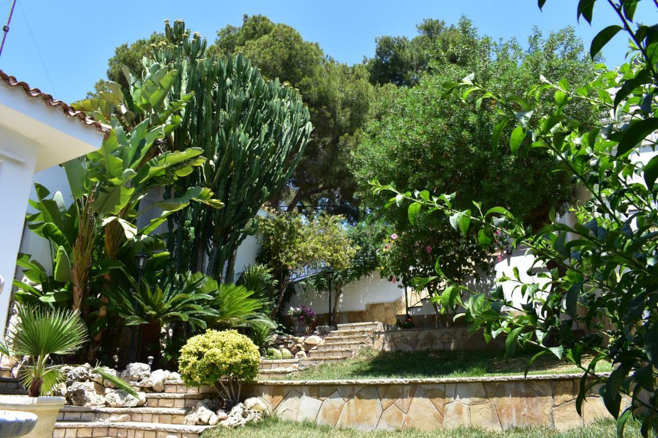 Villa Garden Тарагона Екстериор снимка
