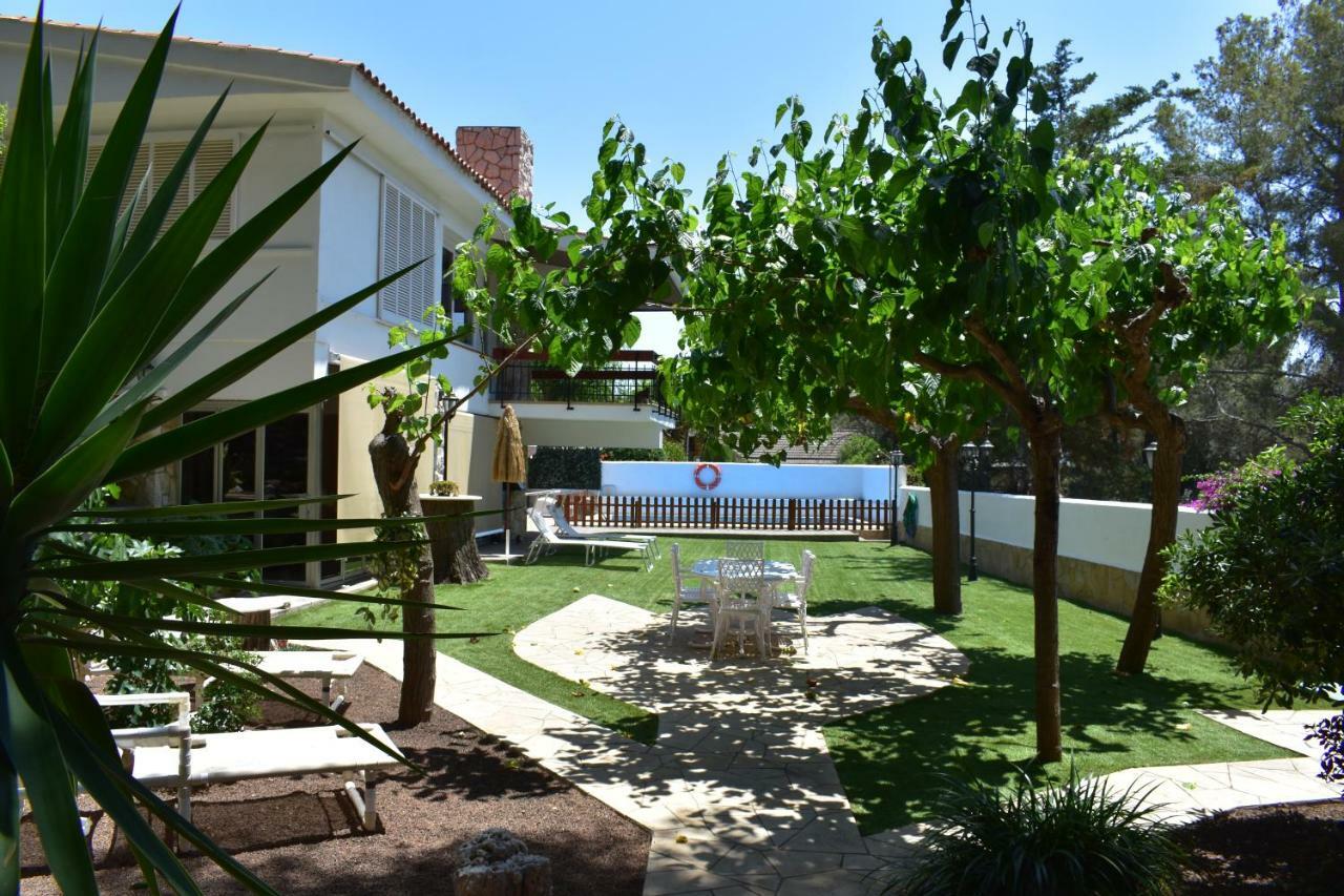 Villa Garden Тарагона Екстериор снимка