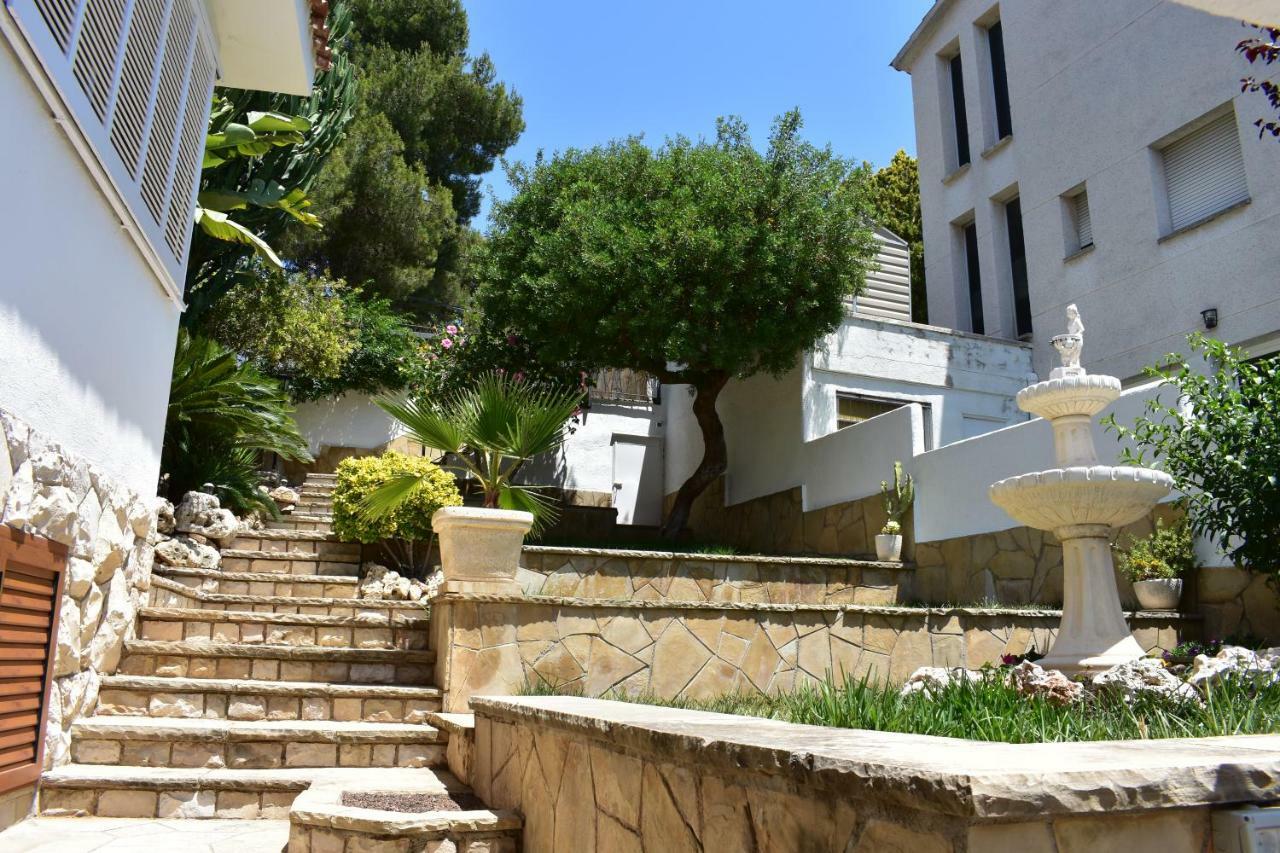 Villa Garden Тарагона Екстериор снимка