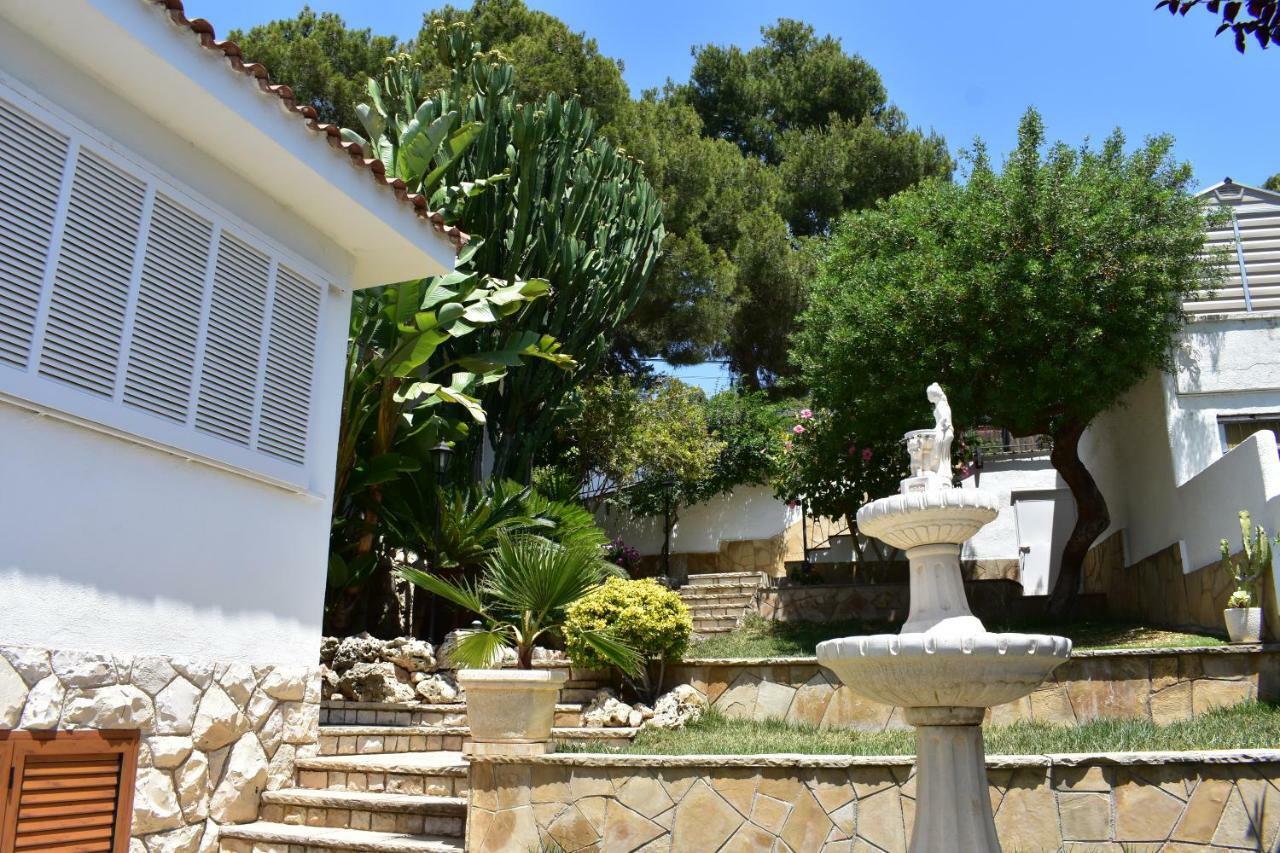 Villa Garden Тарагона Екстериор снимка